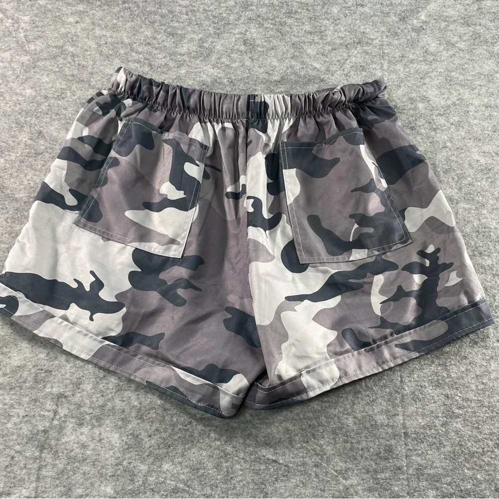Adele B. Womens Black/Gray Camoflauge‎ Adjustable Waist Shorts Size LG - Picture 2 of 11